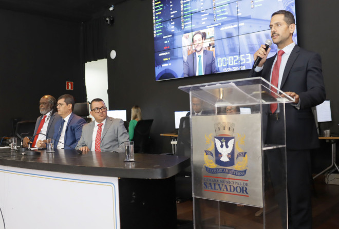 Projeto propõe  que motoristas de Salvador recebam aviso imediato quando o carro for guinchado
