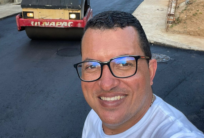 Anderson Ninho comemora obra importante em Pau da Lima