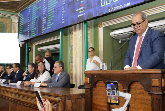 Câmara abre trabalhos legislativos em 2 de fevereiro