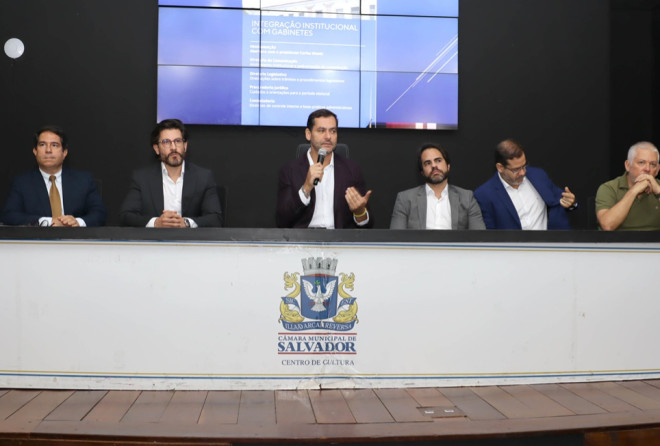 Câmara de Salvador integra gabinetes e aperfeiçoa trâmites internos