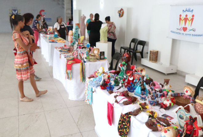 Associação de Artes Bahianas realiza feira de artesanatos no Centro de Cultura