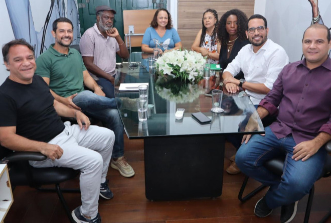 Bancada de oposição se reúne após ganhar reforço na Câmara de Salvador