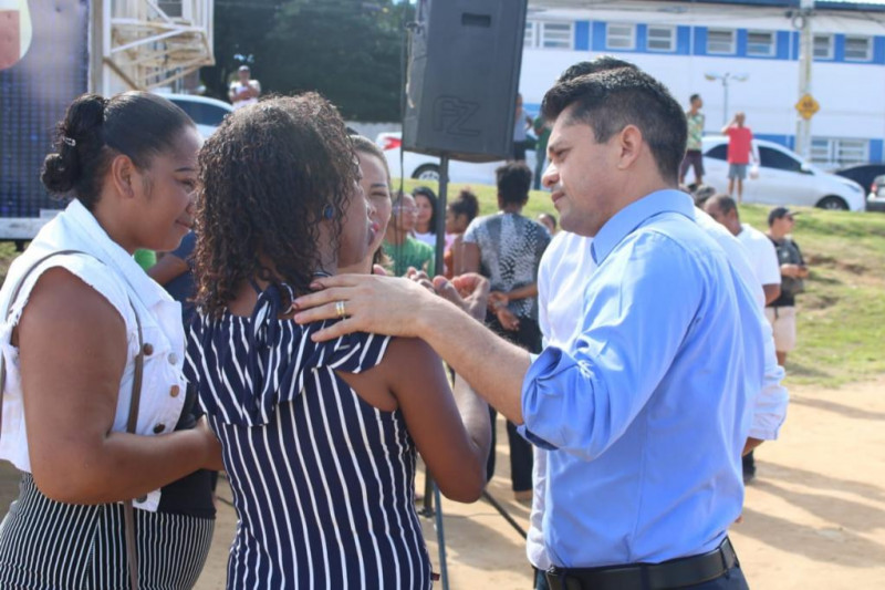 Vereador participa de lançamento do ‘Marias na Construção’