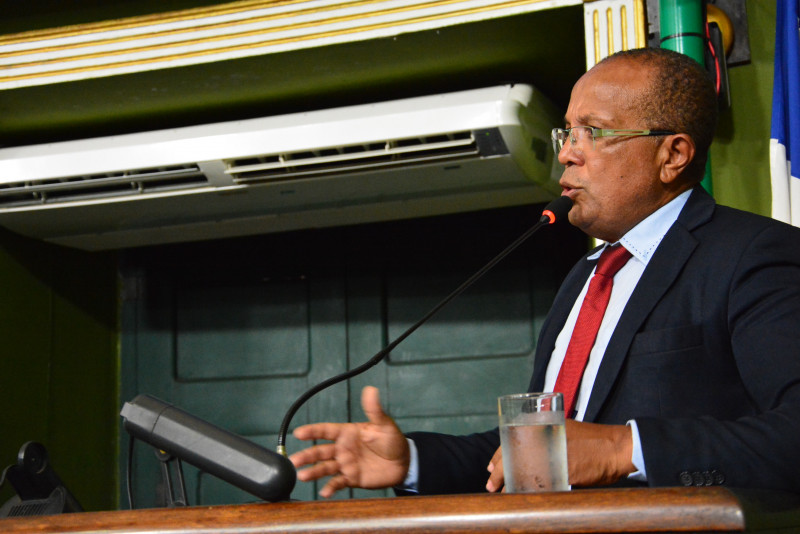 Suíca sugere telas em passarelas para ajudar a reduzir suicídios