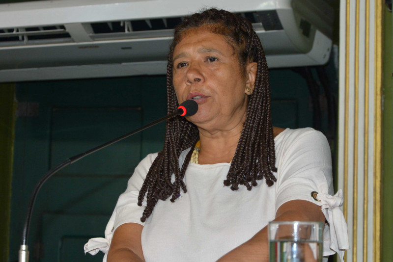 Marta Rodrigues pede retomada do auxílio emergencial