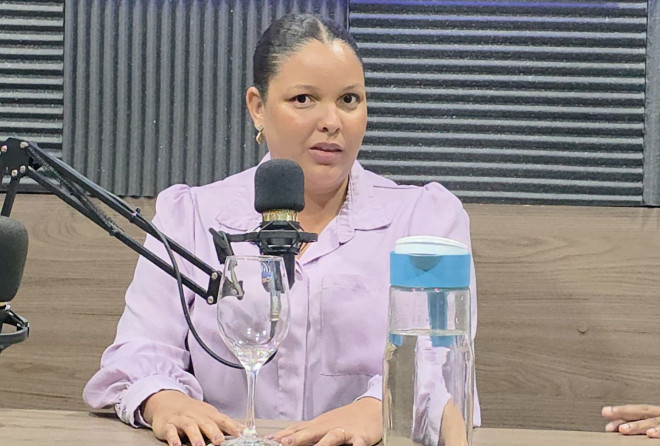 Isabela Sousa repudia feminicídio em Lauro de Freitas