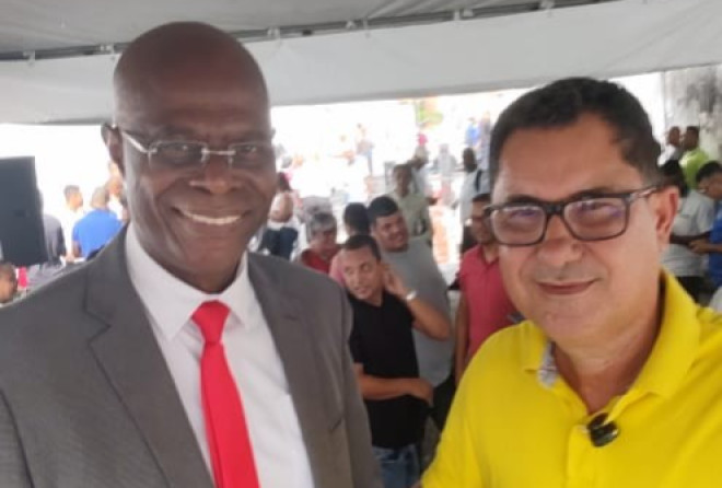 Hamilton Assis participa da assembleia dos rodoviários em Salvador