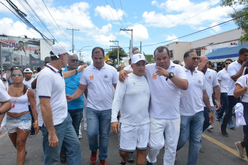 Caminhada dura em média 6 horas