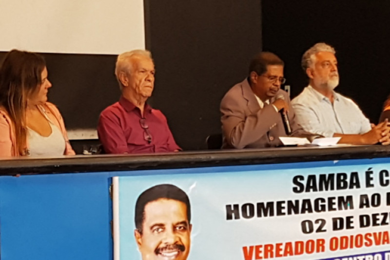 Odiosvaldo Vigas enaltece o Dia Nacional do Samba