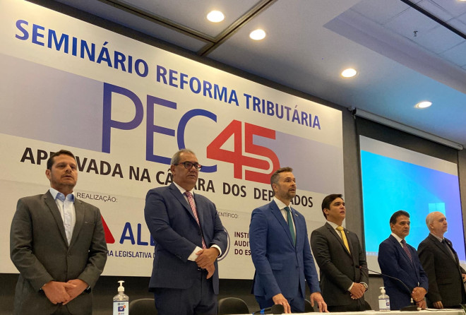Carlos Muniz defende ajustes na proposta da reforma tributária 