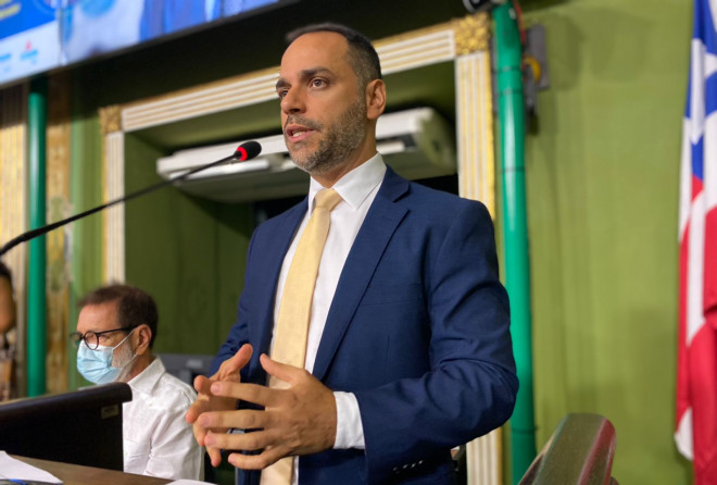 Augusto Vasconcelos comemora aprovação do Plano de Carreira da Guarda Civil