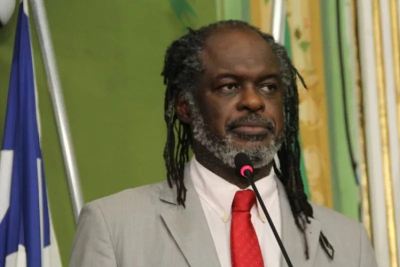 Sílvio Humberto será comentarista da Rádio Metrópole