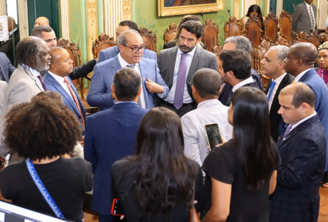 Câmara remarca reunião para formação de comissões temáticas para esta quarta-feira (25)