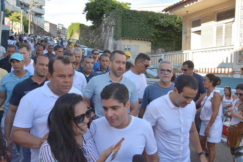 Vereadores participam de festejos a Iemanjá