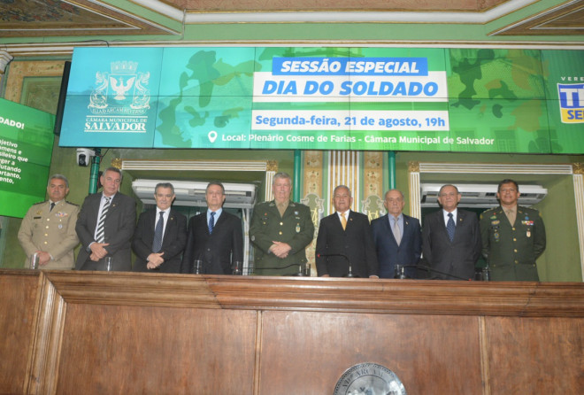 Dia do Soldado do Exército Brasileiro é celebrado com sessão especial