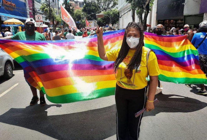 Marta comemora 12 anos da lei que garante uso do nome social a transexuais e travestis