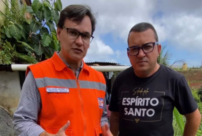 Anderson Ninho comemora a implantação de geomantas em Pau da Lima