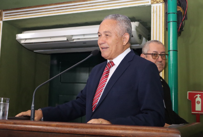 Téo Senna comemora 20 anos do Instituto dos Operadores do Direito Desportivo