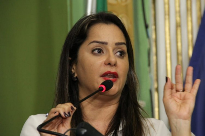 Lorena defende opção religiosa  do novo ministro da Educação