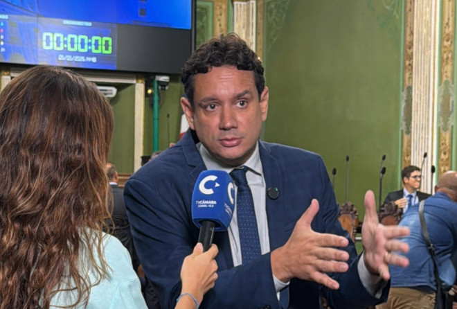 André Fraga cobra investigação após atentado em área de preservação na Chapada Diamantina
