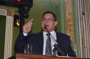 Vereador sugere mercado municipal no Uruguai