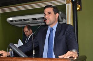 Felipe Lucas lamenta falecimento do desembargador Edmilson Jatahy Fonseca