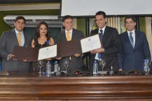 “Sessão plural” homenageia presidente e juíza do TRE-BA