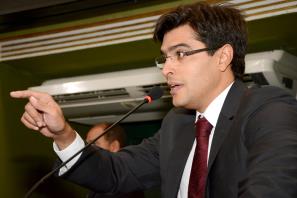 Aleluia apresenta projeto contra  ideologia de gênero em Salvador