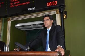 Vereador pede que MP investigue frota intermunicipal