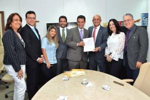 Câmara celebra convênio com o TCE  para aprimorar controle interno