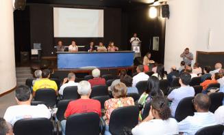 Recadastramento de taxistas é debatido em audiência pública