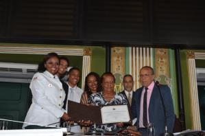 Câmara homenageia a major Denice Santiago