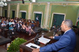Joceval Rodrigues homenageia Movimento Comunhão e Libertação