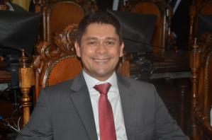 Luiz Carlos diz que PRB atuará em defesa da educação