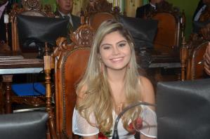 Aprovado projeto de lei que estimula a adoção de animais