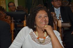 Aprovados projetos de Marta voltados para as mulheres