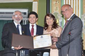 Professor e advogado Marcos Luiz de Melo recebe Medalha Thomé de Souza