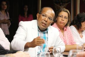 Suíca defende que sindicatos sejam ouvidos pelo governo