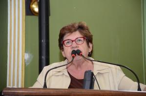 Vânia Galvão alerta para racismo velado