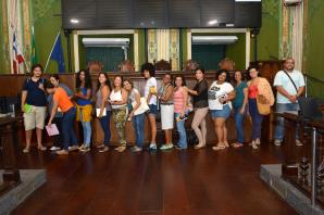 Estudantes da Ufba visitam Memorial da Câmara