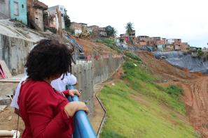 Marta visita obra no Barro Branco