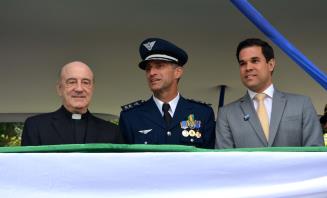 Vereadores participam do Sete de Setembro